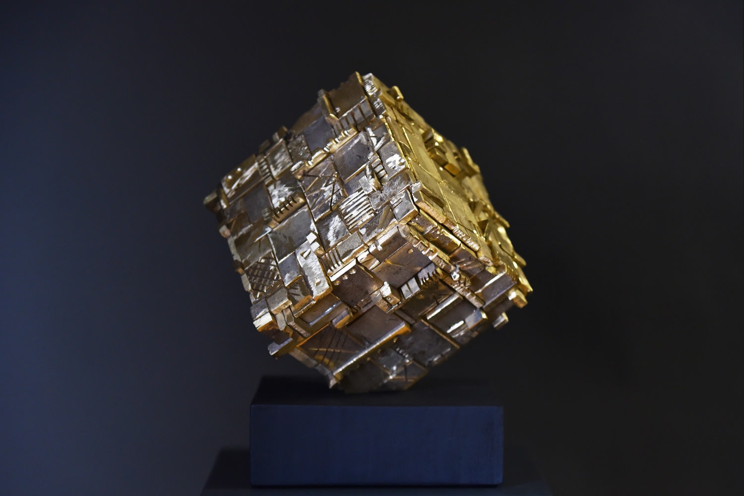 Alex Knapic, CUBE THE LITTLE ONE, 2024