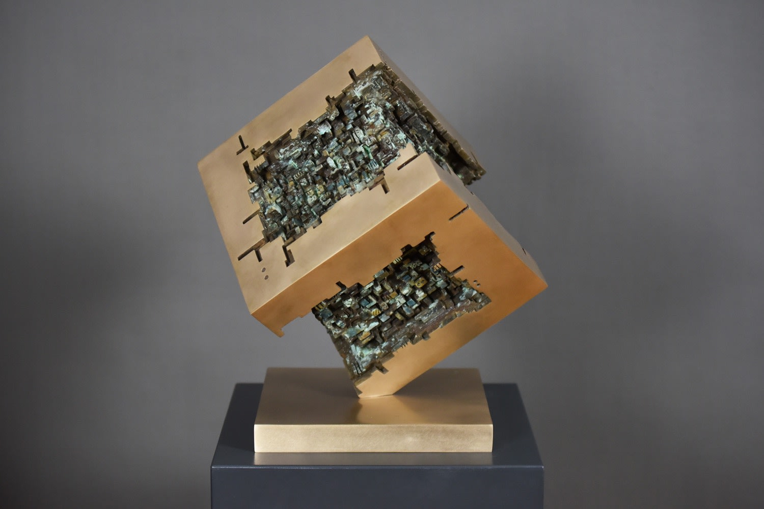 Alex Knapic, SCULPTURE GENESIS, 2024