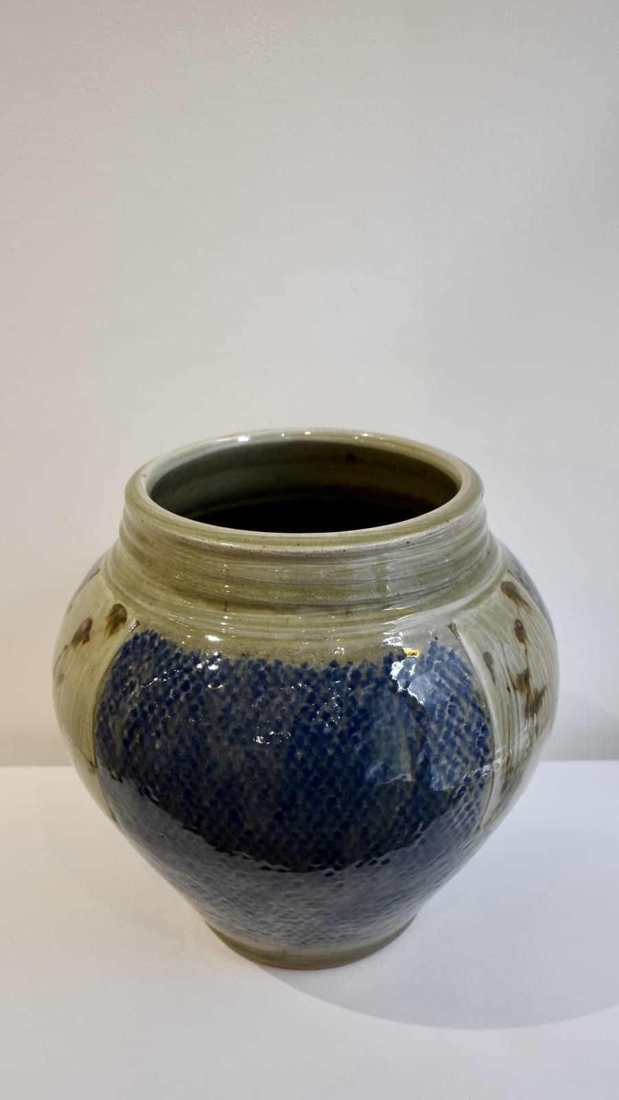 William Plumptre, Thrown Vase Ash Wood (22), 2025