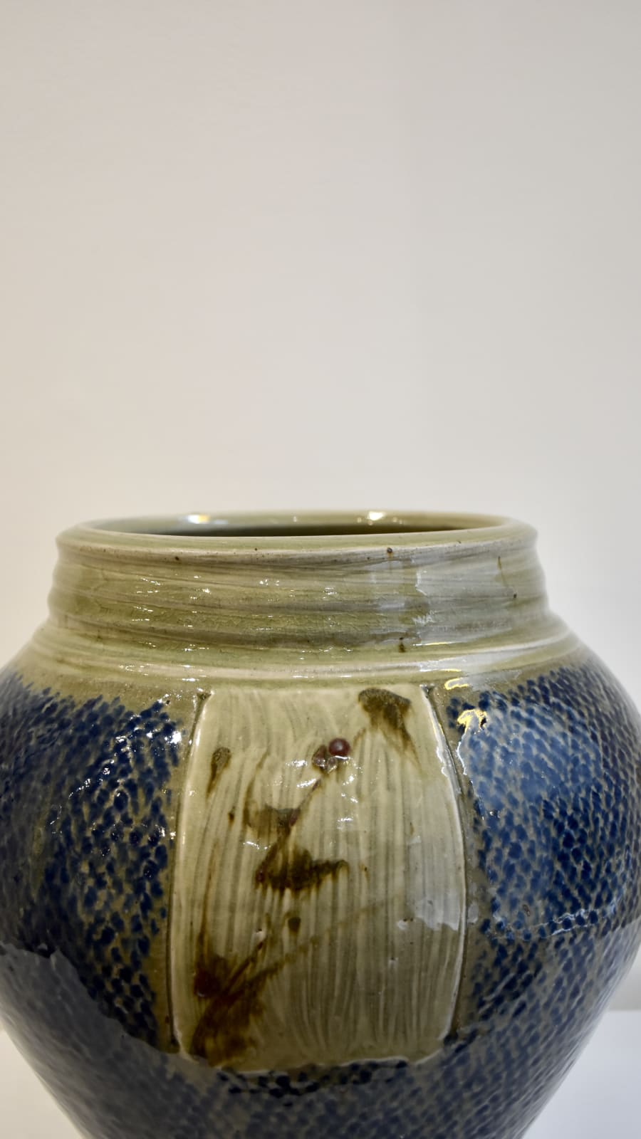 William Plumptre, Thrown Vase Ash Wood (22), 2025