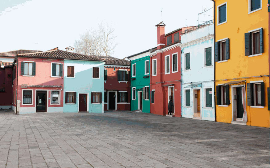 Kate Lloyd, Burano Colourful Houses, 2019