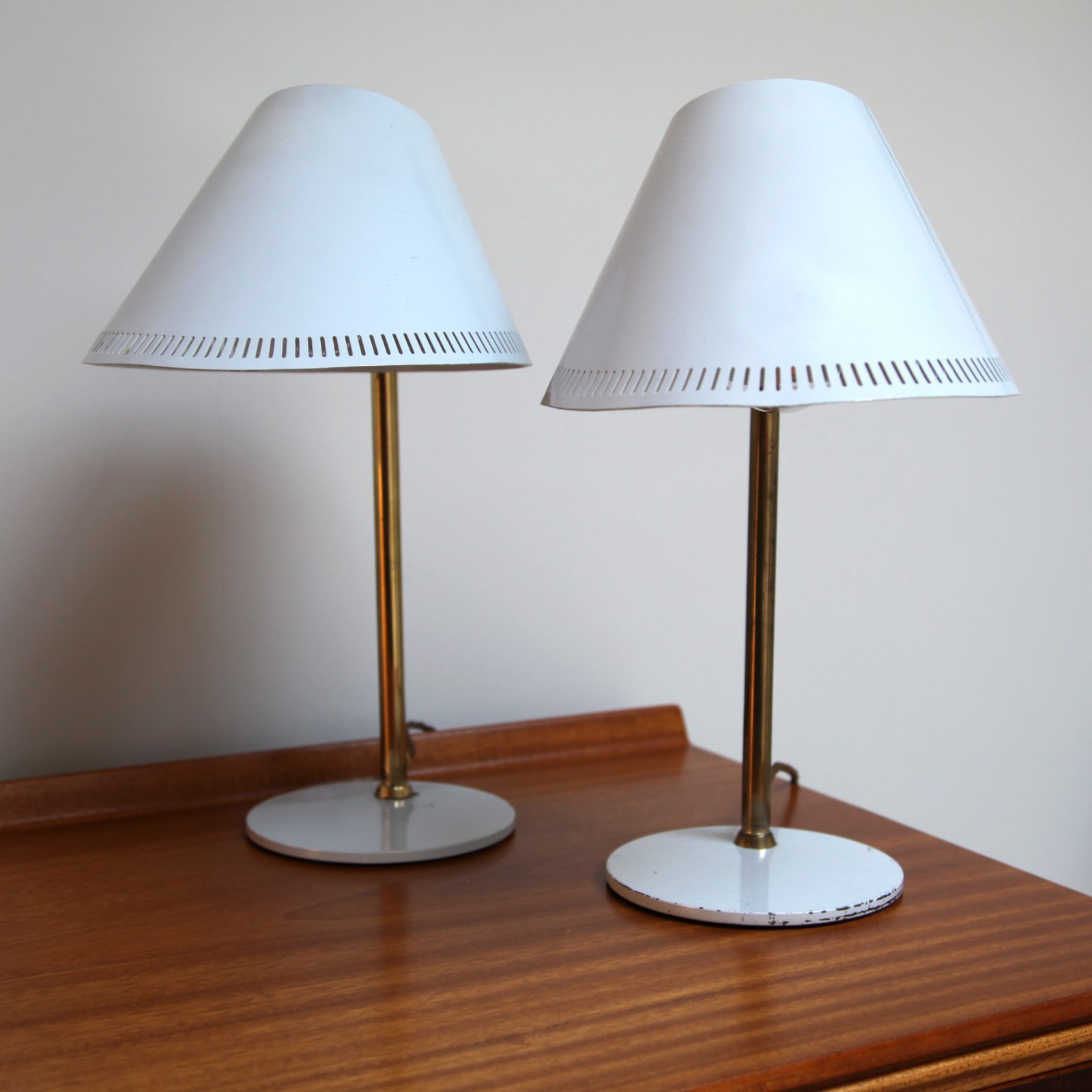 Paavo Tynell for Idman, A Pair of Desk Lamps, Circa 1960s
