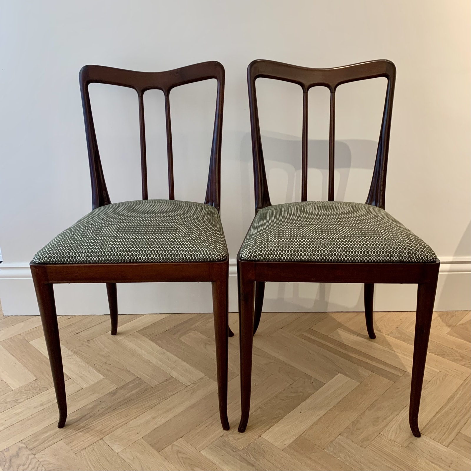 Attributed to Paolo Buffa, A Set of Eight Italian Dining Chairs, Circa 1950s