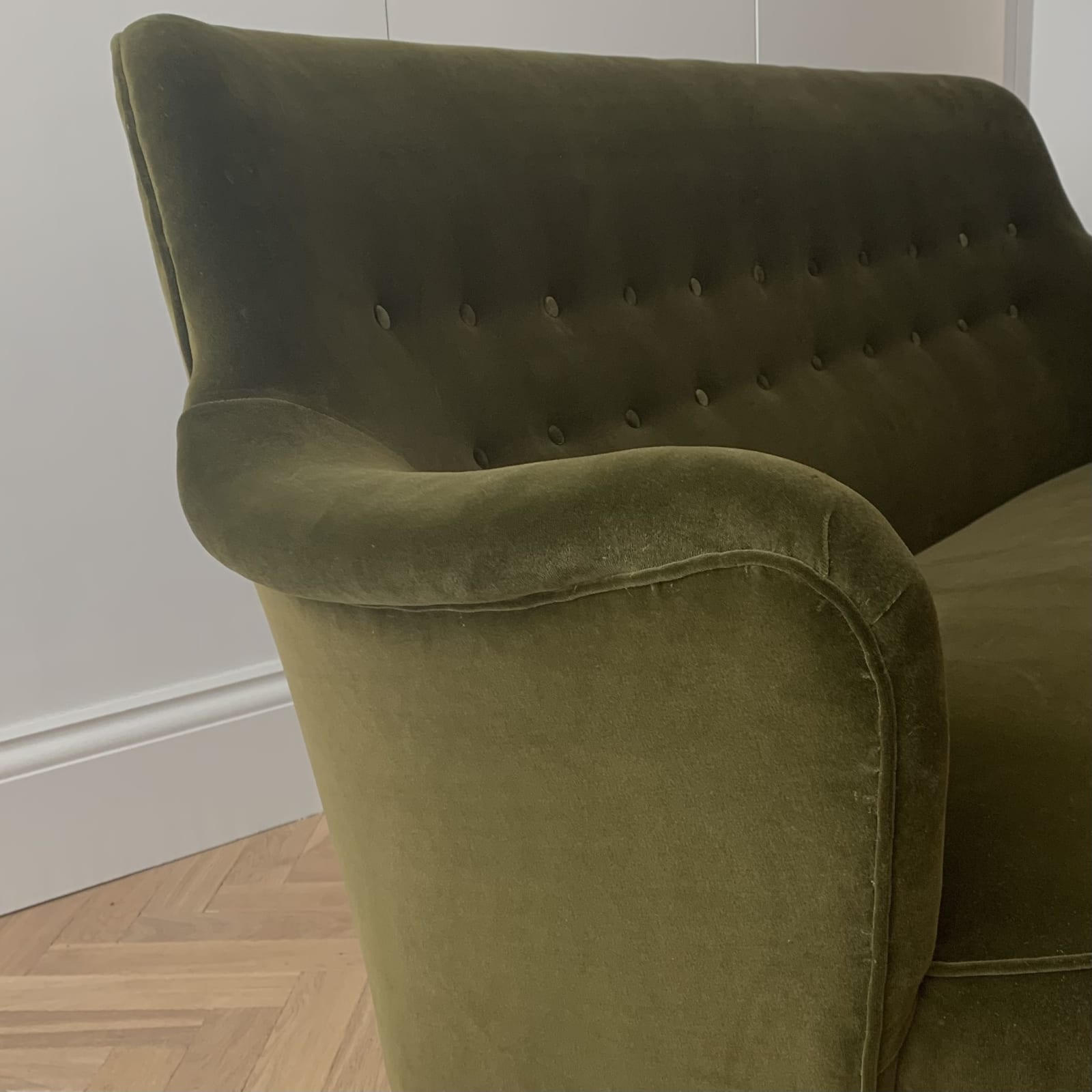 Carl Malmsten, A Swedish Samsas sofa, Circa 1960s