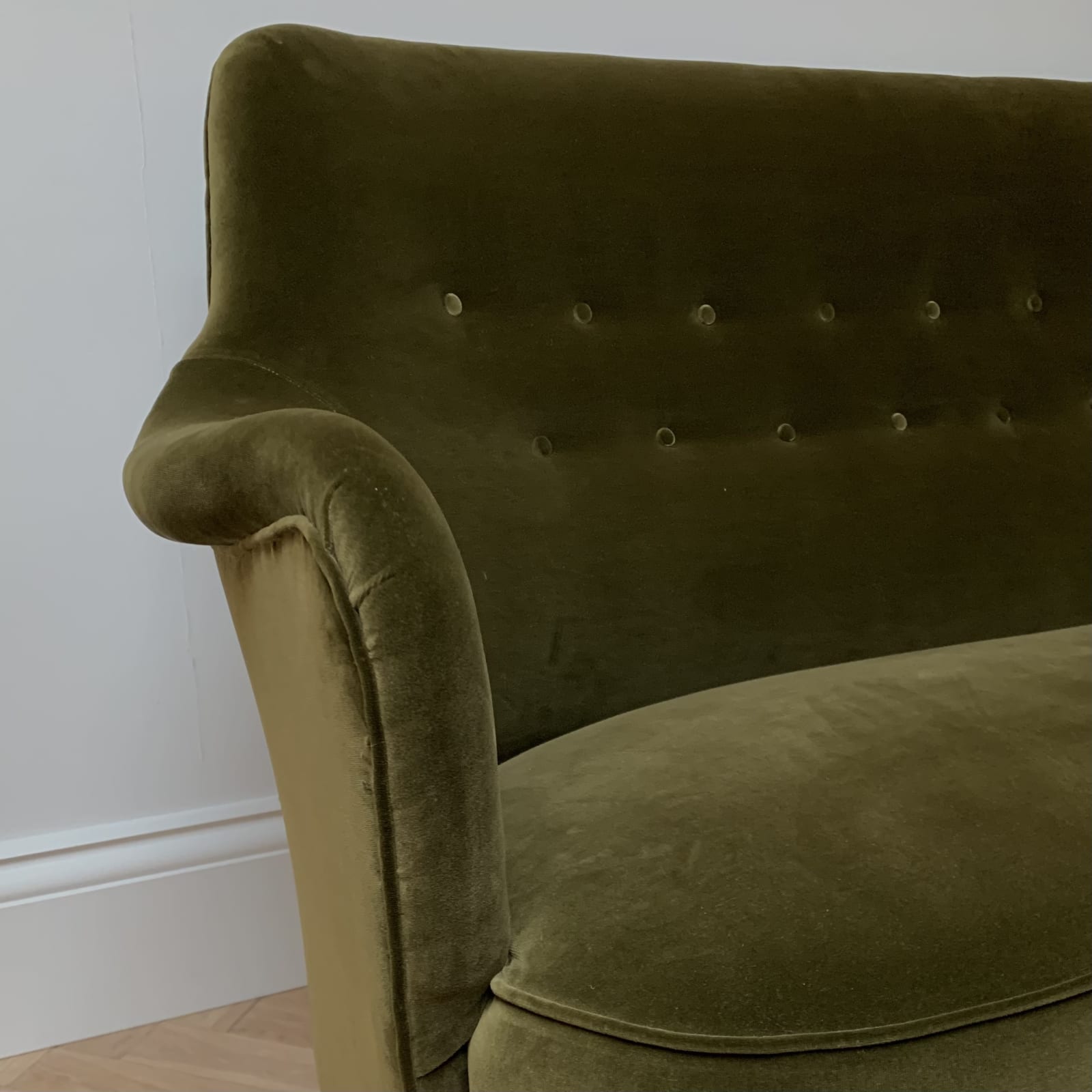 Carl Malmsten, A Swedish Samsas sofa, Circa 1960s