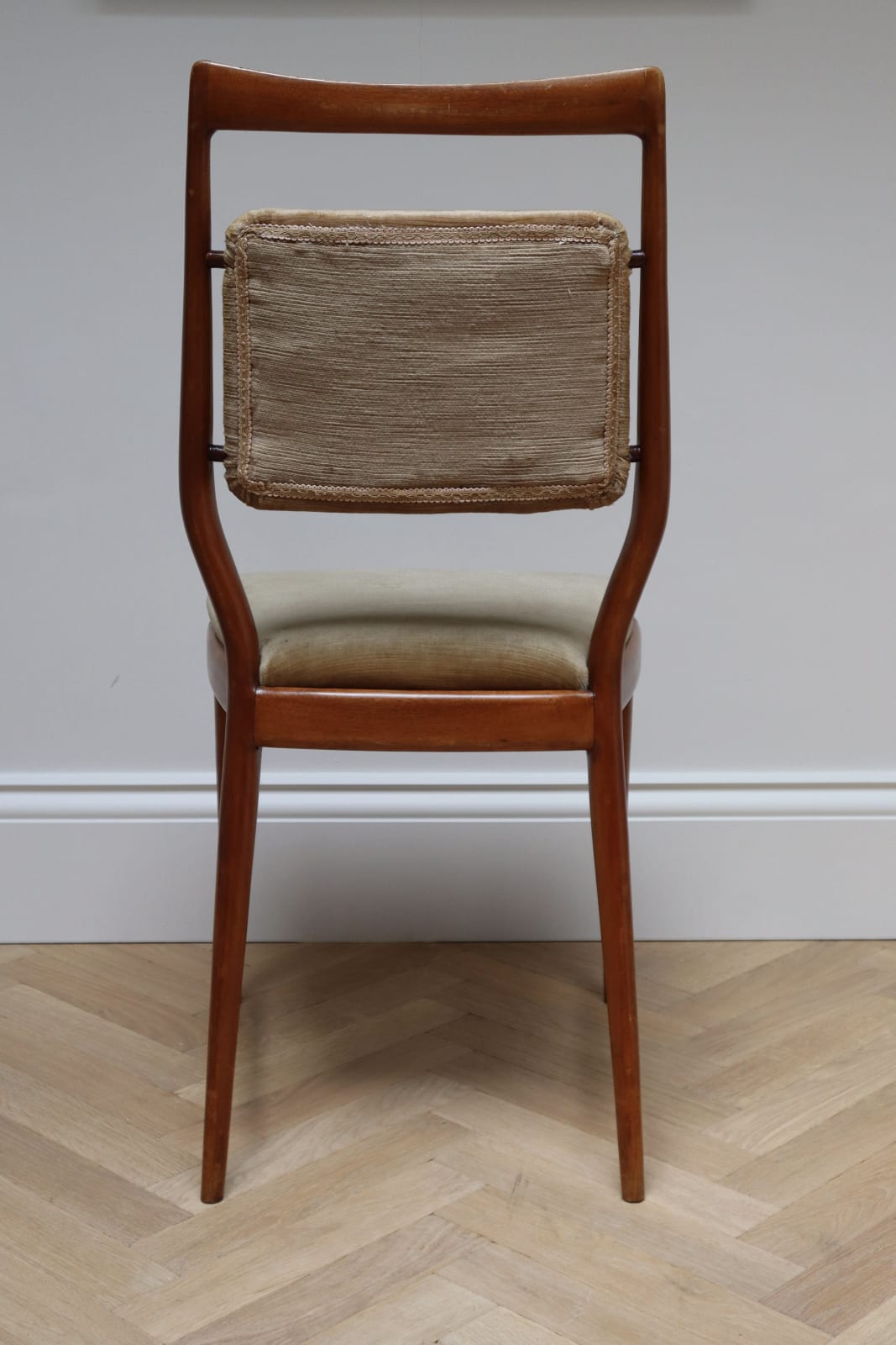Vittorio Dassi, A Set of Six Dining Chairs, Circa 1950s