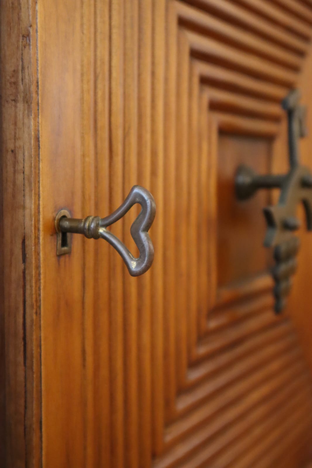 Attributed to Valabraga, An Italian Sideboard, Circa 1950s