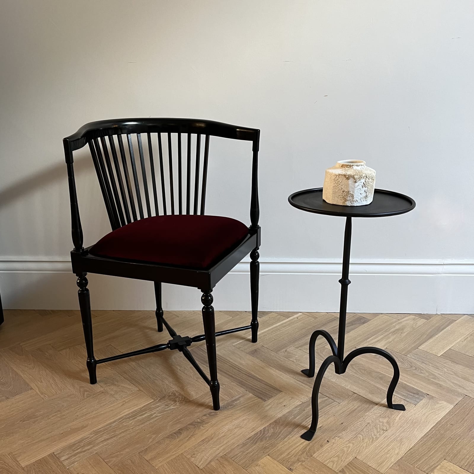 English, A Small Aesthetic Movement Corner Chair, Early 20th Century