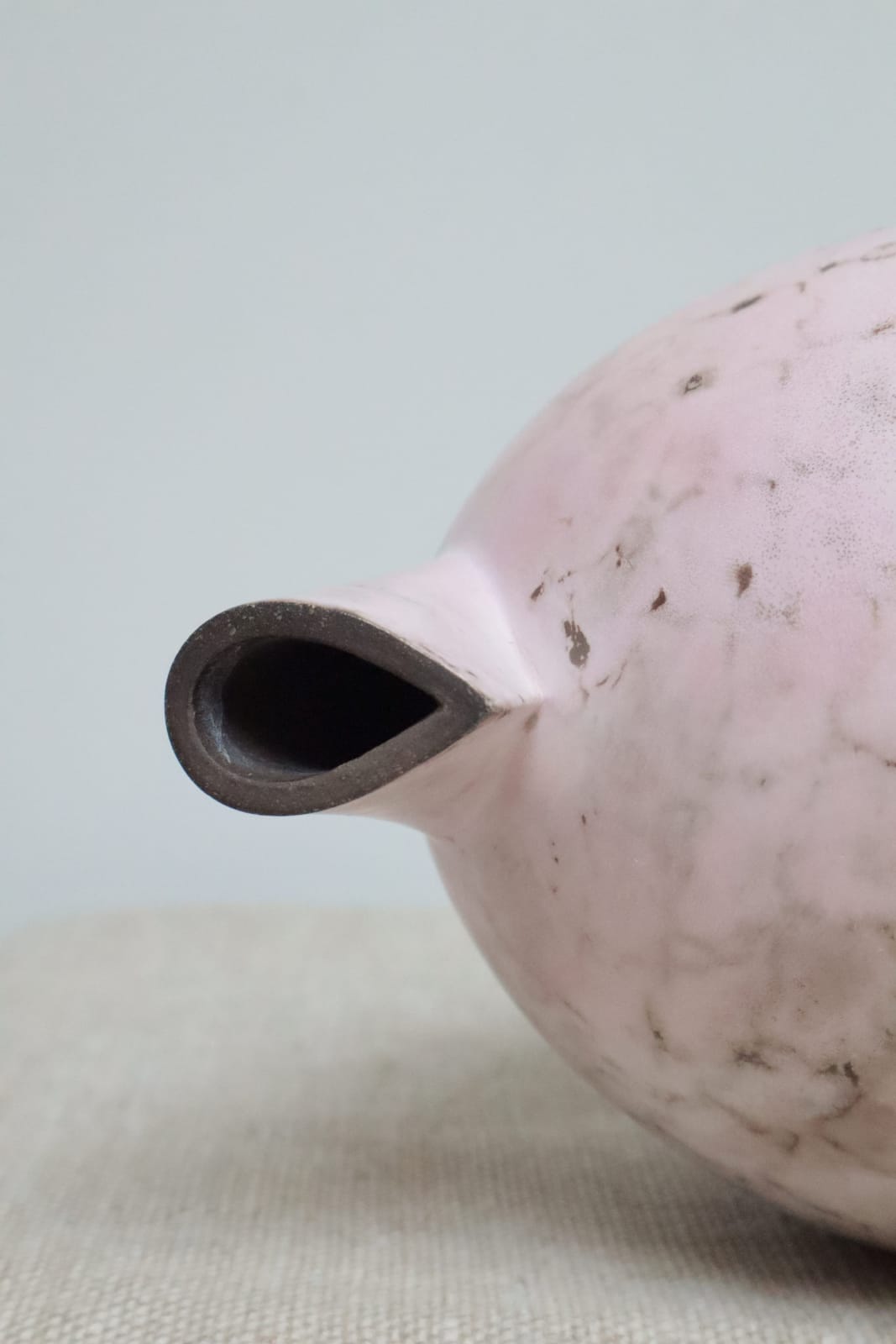 Alison Kay, Pink Horizontal Form , 2023