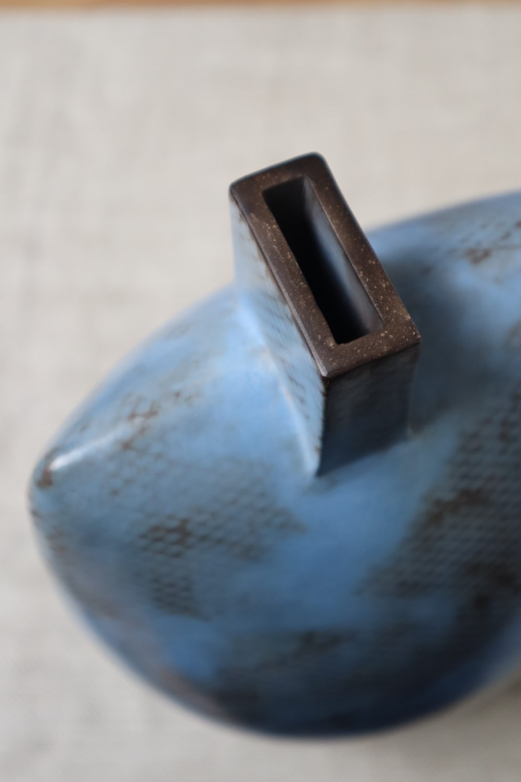 Alison Kay, Slim Blue Form, 2023