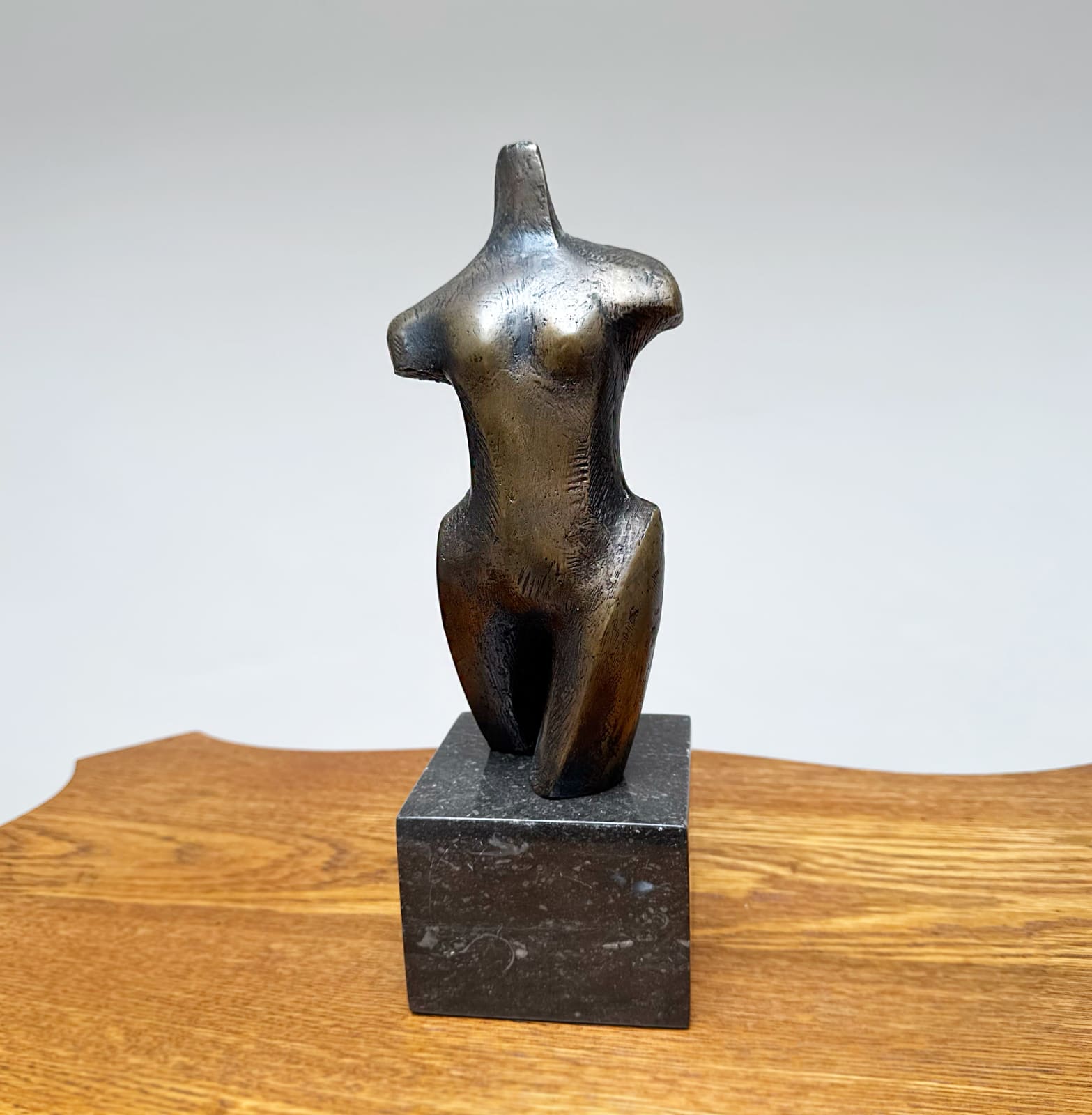 Jef Innegraeve, Female Form, 20th century