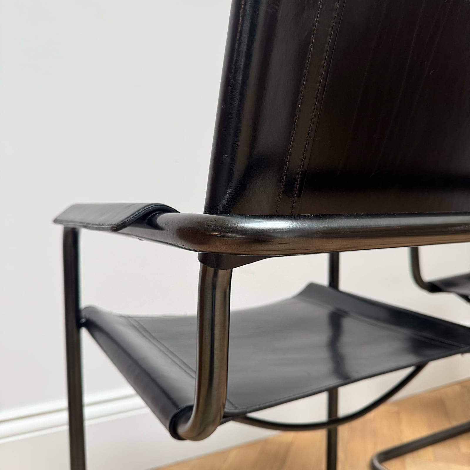 Tito Agnoli for Unifor, A Black Leather Cantilevered Desk Chair, Circa 1970s