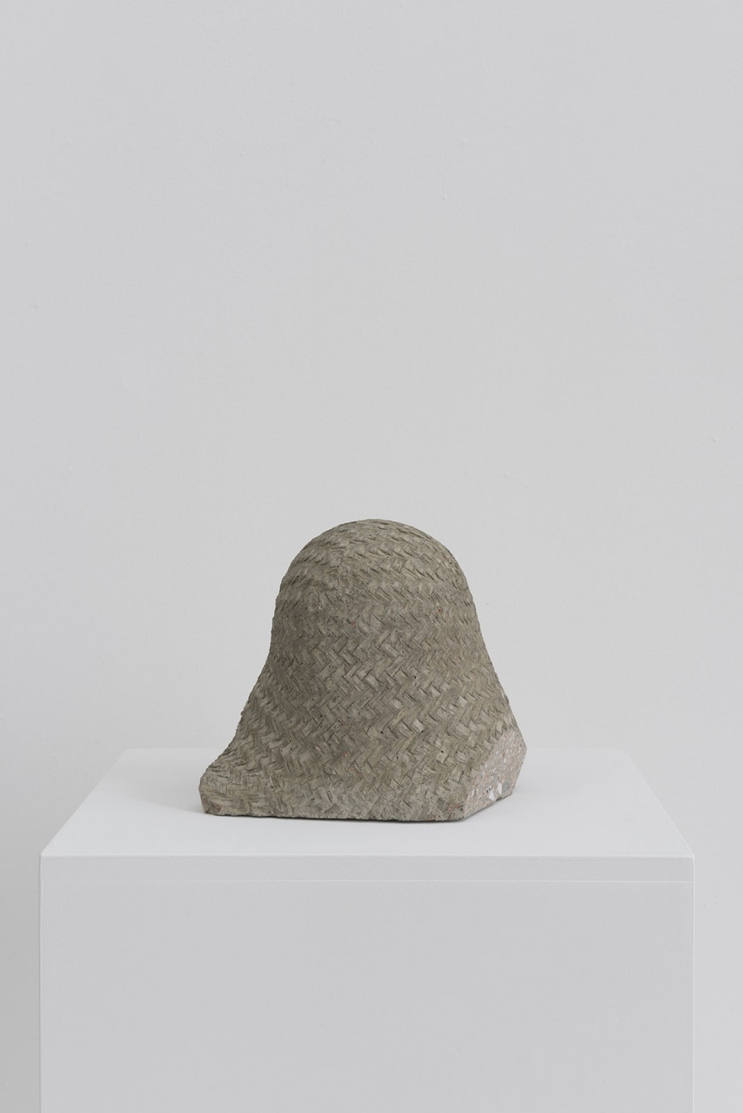 Asier Mendizabal, Stilfragen (crania), 2016