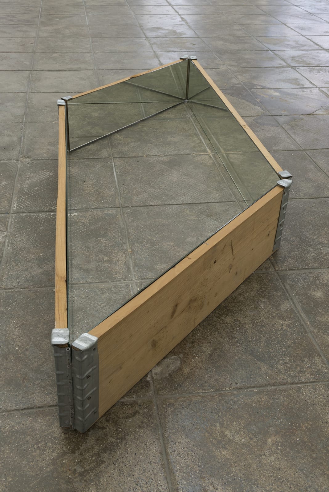 Ana Jotta (AL CARTIO), Downeye view, 2006