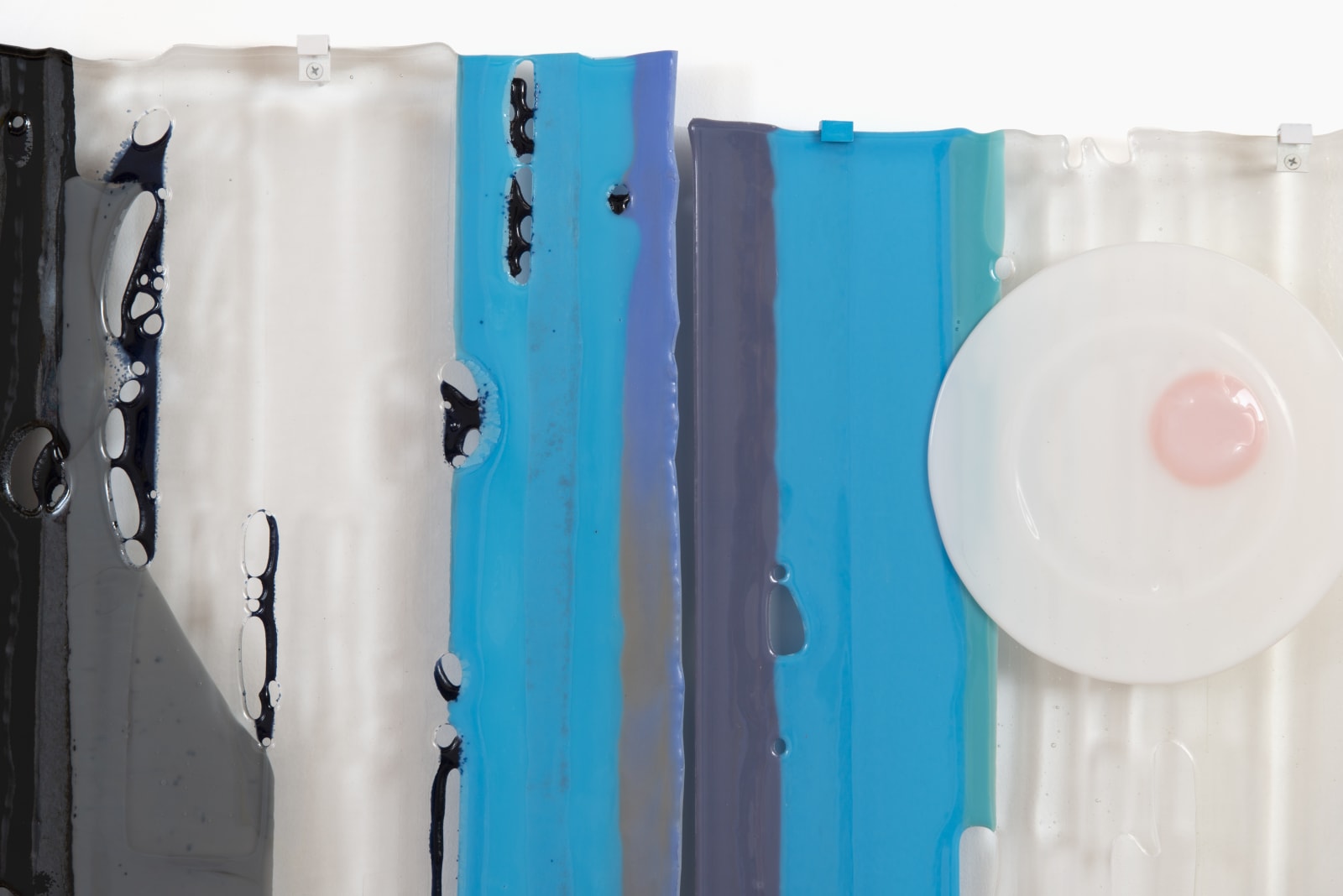 Broken Eggs, 2020-2022