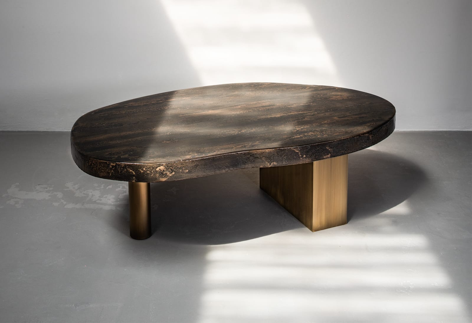 Pierre Bonnefille, TABLE BASSE STONE - BRONZE BRUNI, 2019