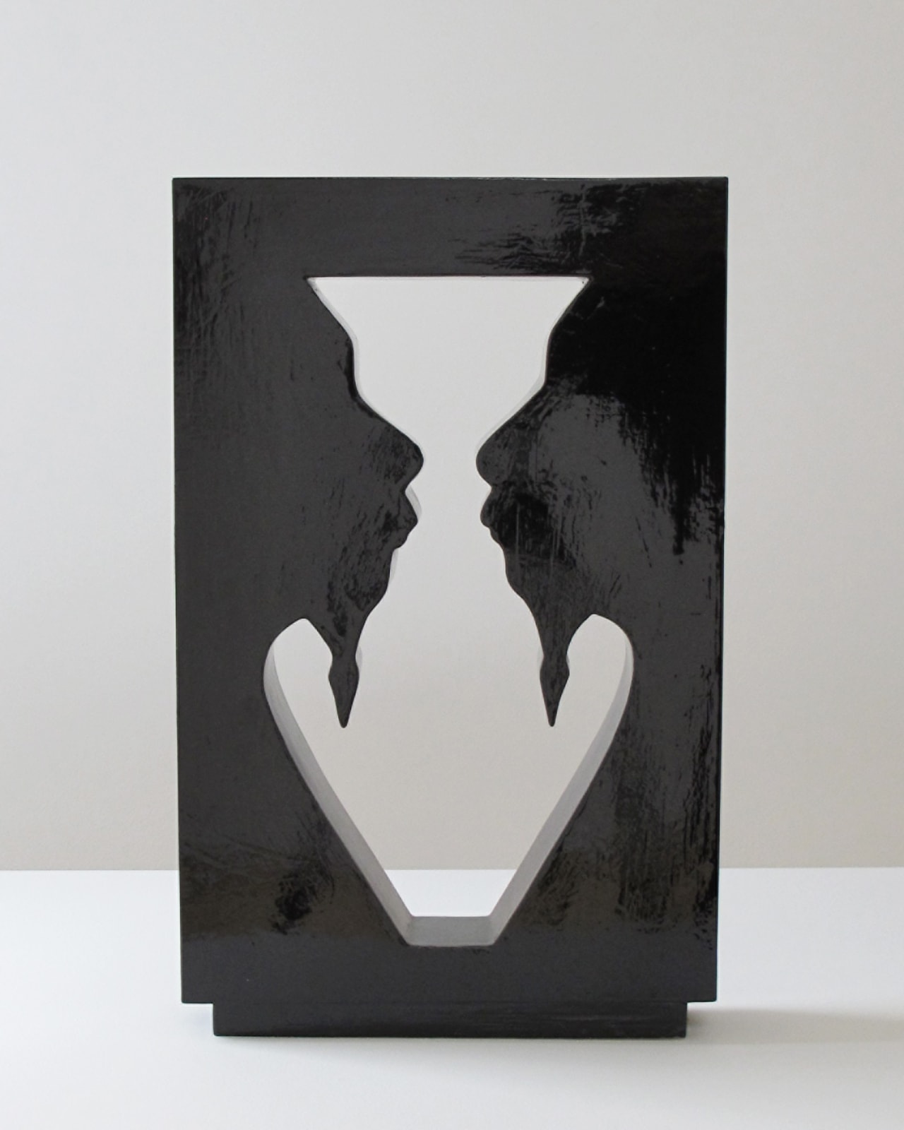 Howard Kottler, Face Vase, 1989