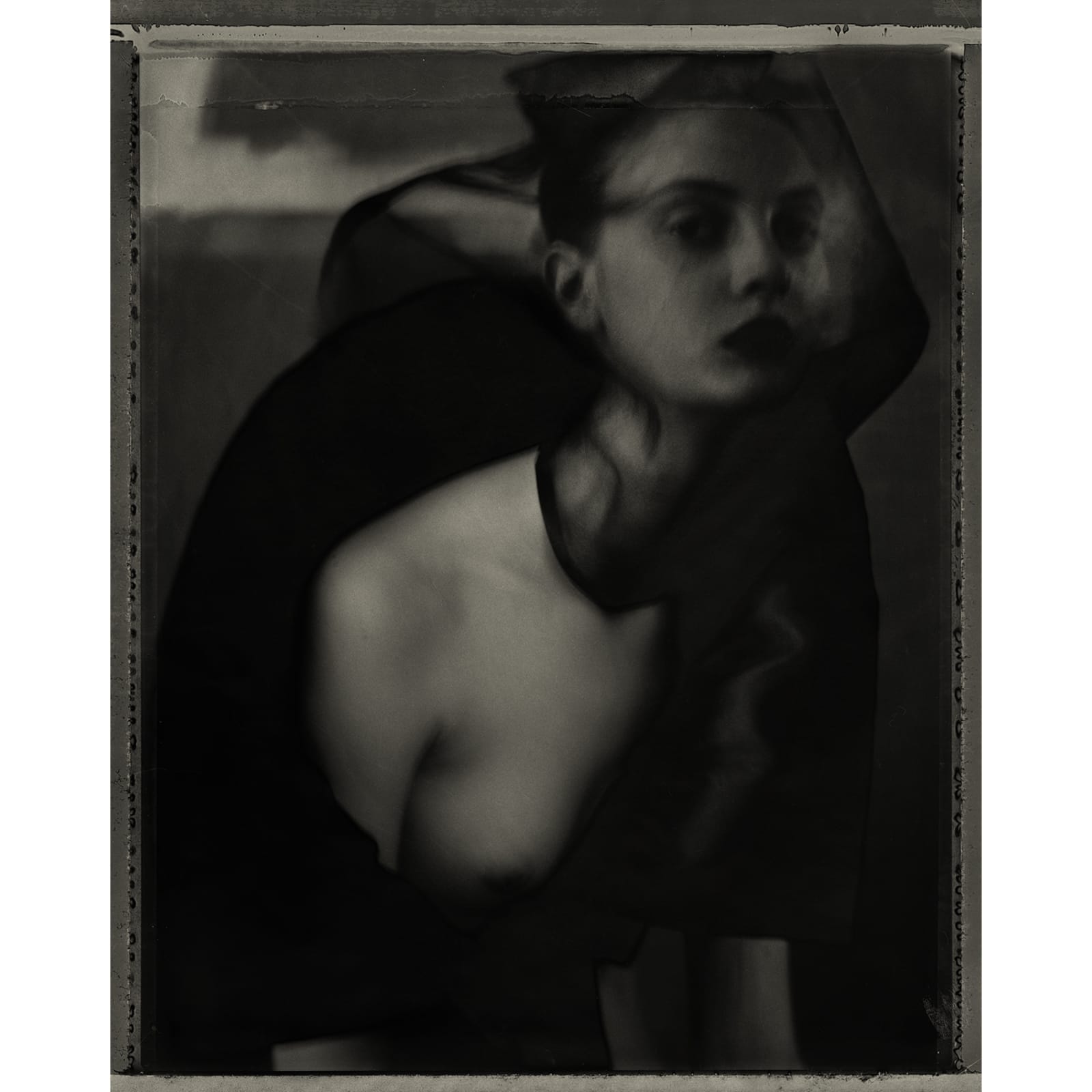 Sarah Moon, Femme voilée I, 2011.