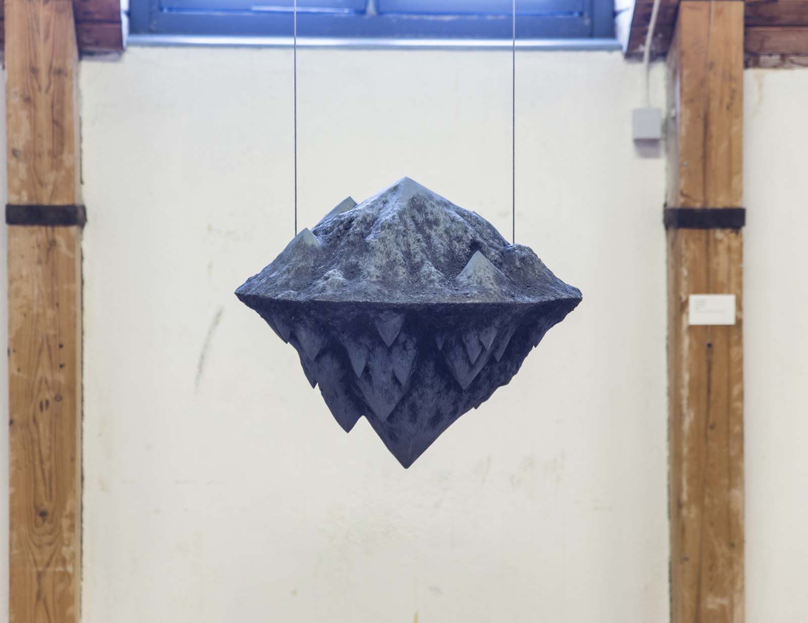 Coronasamlingen, installation view. Photo: Thomas Hämén / Havremagasinet Länskonsthall Boden.