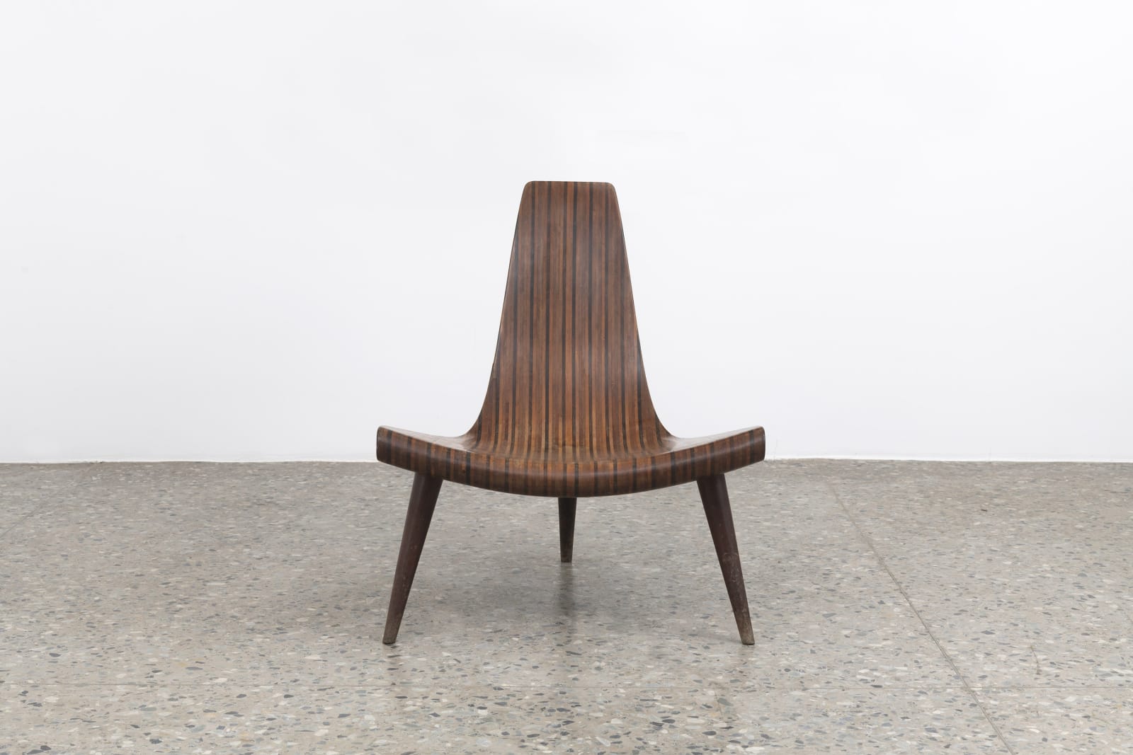 Joaquim Tenreiro, Three-legged chair, 1947