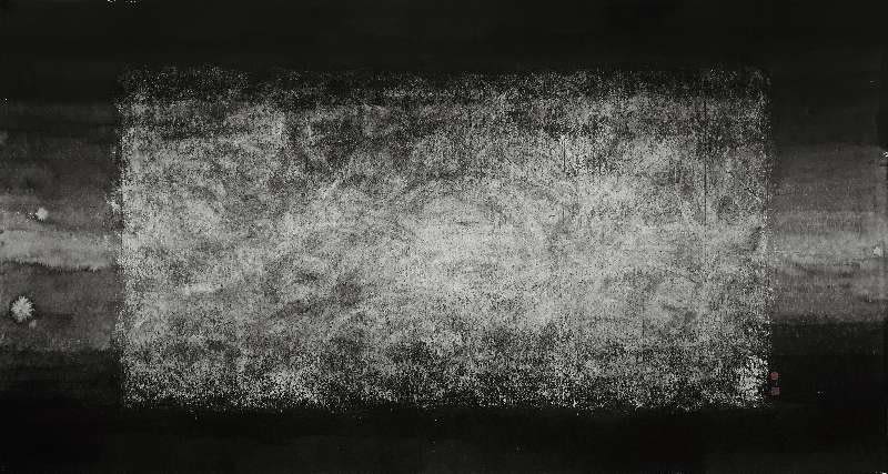 Black & white ink works have left white trails of movement