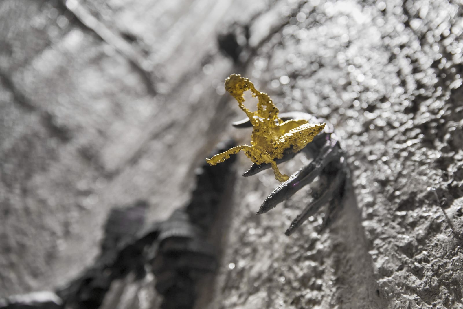 Petros Moris, Spirit Structure I, 2022, (detail), Marble, nickel/gold-plated PLA, 110 x 90 x 15 cm