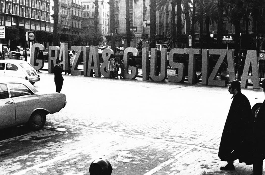 Gianni Pettena, Grazie & Giustizia, 1968
