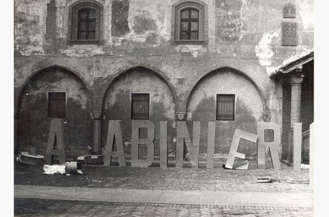 Gianni Pettena, Carabinieri, 1968