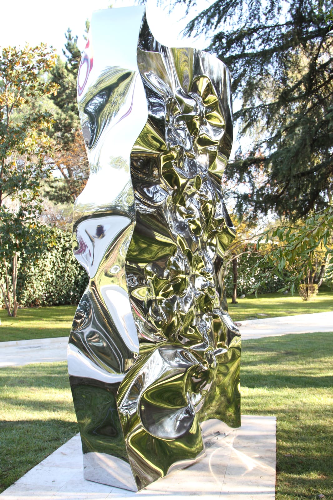 Helidon Xhixha , RIFLESSI DI STORIA, 2012