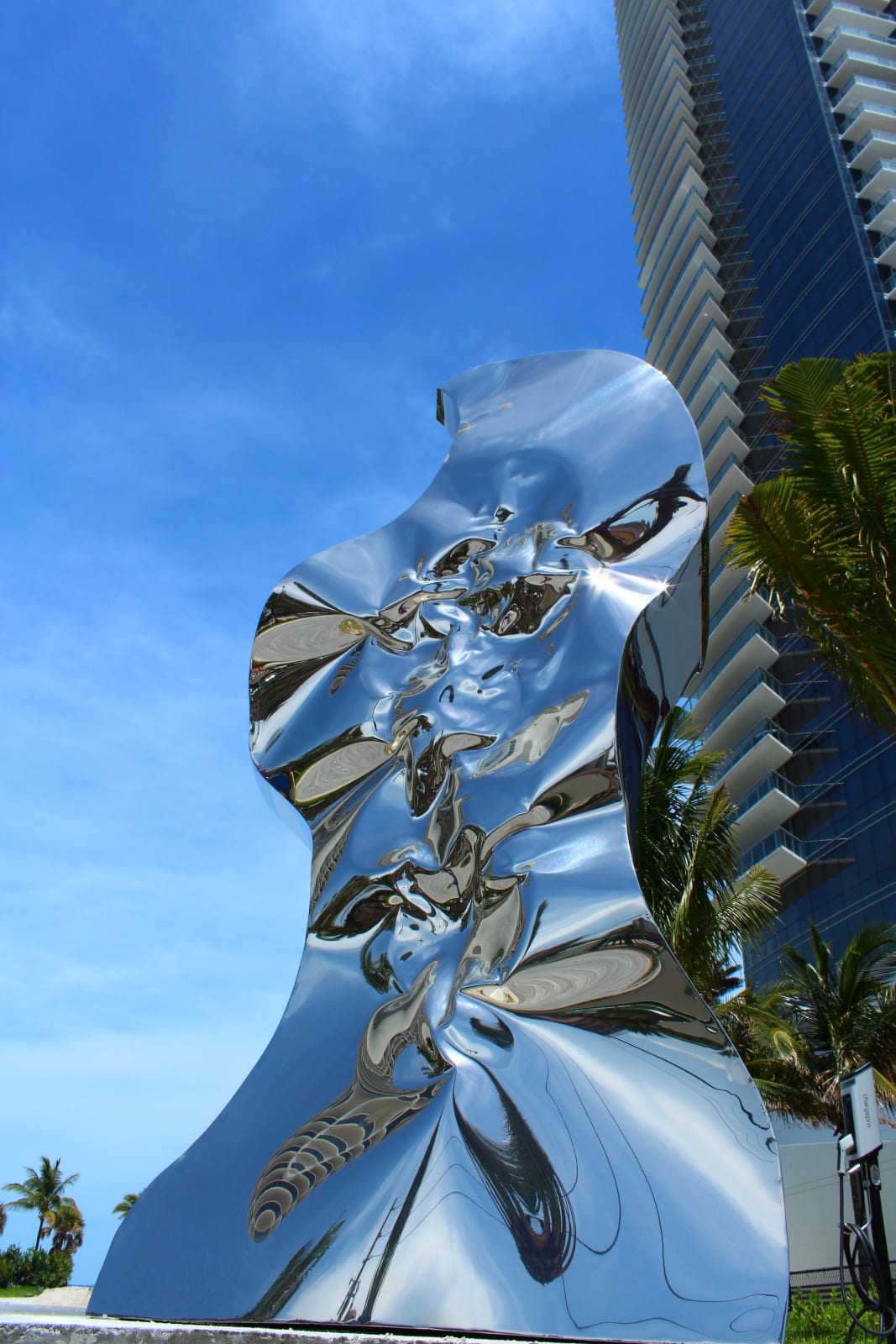 Helidon Xhixha , OCEANO , 2014