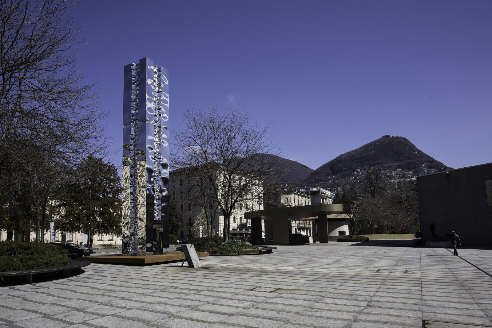 Helidon Xhixha , Torre Di Luce , 2019