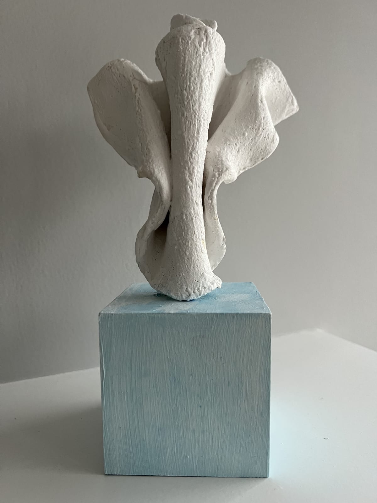Maryalice Huggins, Sculpture on a Stand