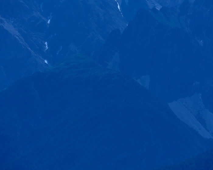 Misha de Ridder, blau, 2020