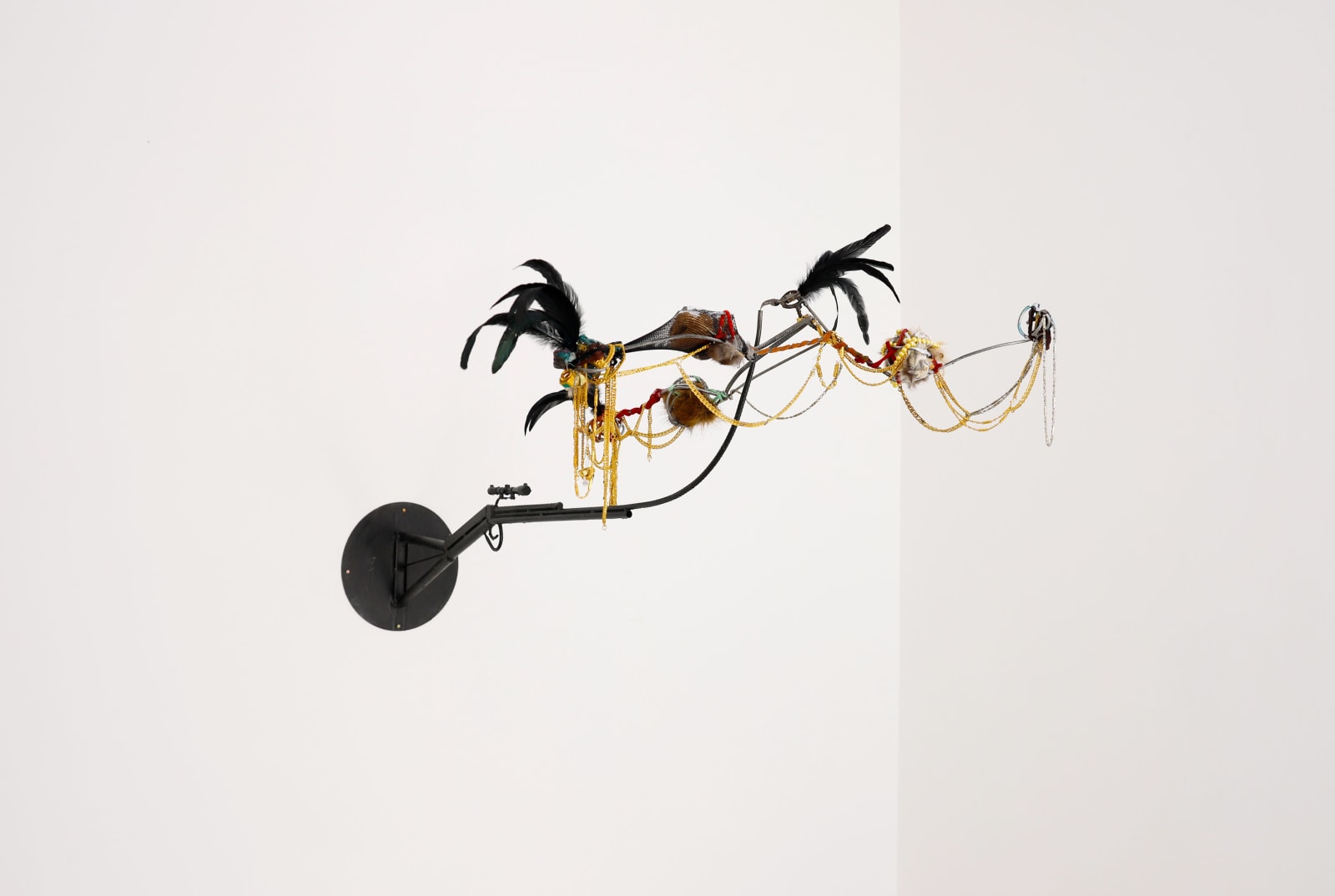 Fortune Bird, Tong Kunniao, 2020, mixed media (artificial wool, metal, fabric, etc.), 90x90x150cm Photot by Oskar Pawelko, Courtesy Hua International