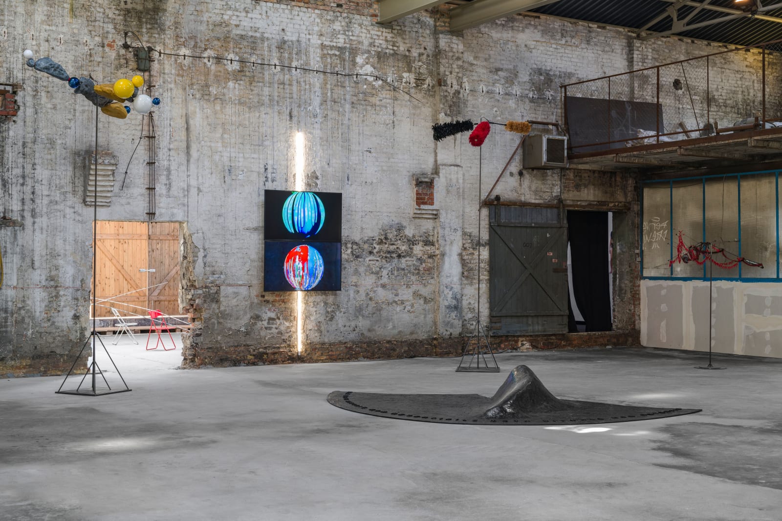 installation view, 2021, K60, photo by Trevor Good, courtesy of the Artists and Hua International