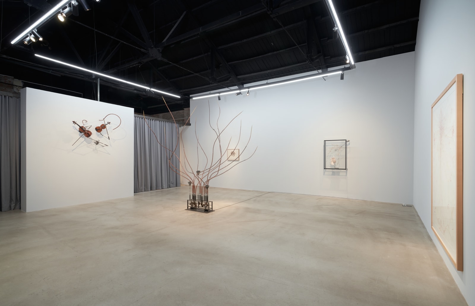 Photo by Haiyang courtesy of the artist and Hua International, Exhibition Designed by Krista Xueying Yu.