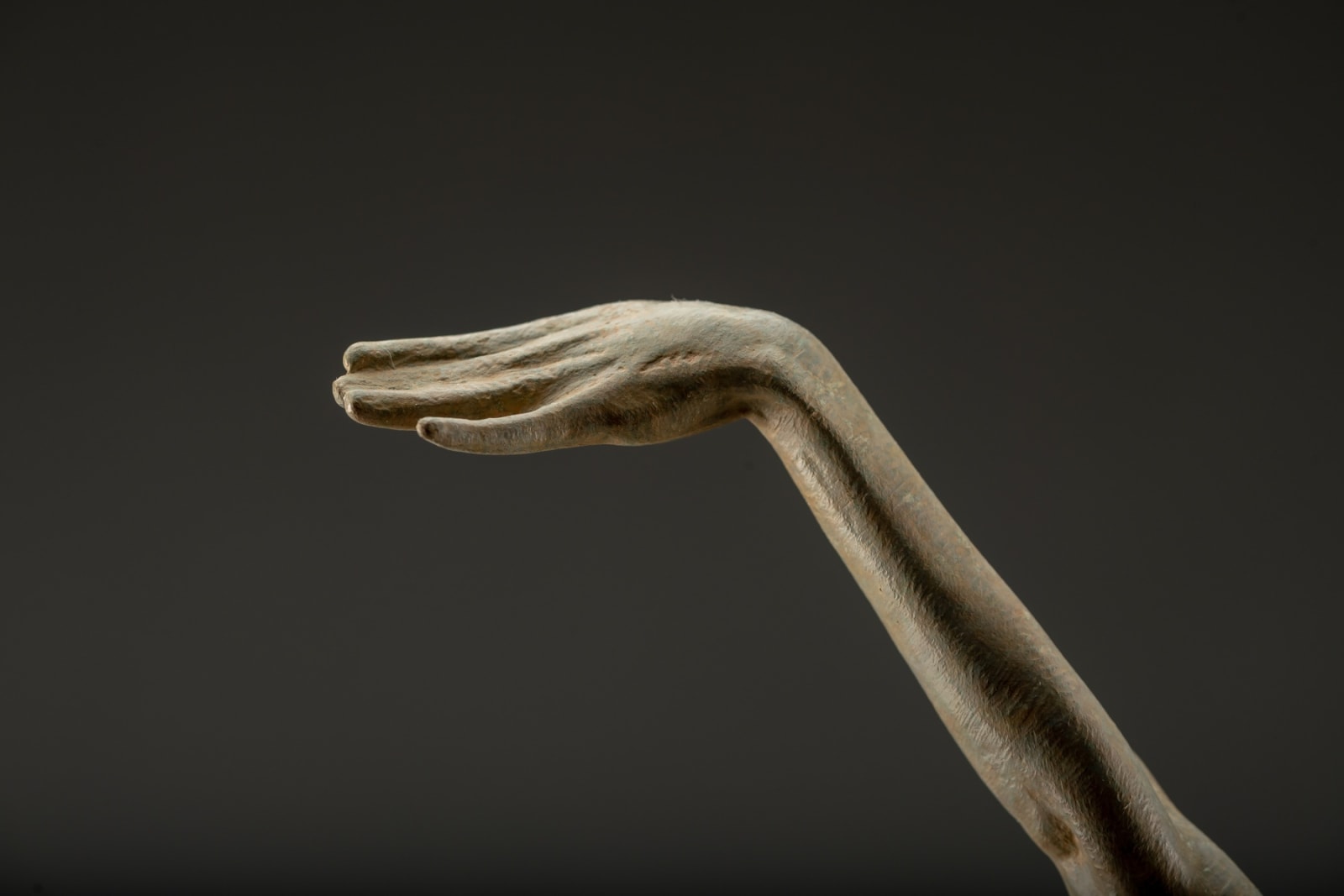 Richard MacDonald, Flight in Attitude, Atelier, 2005