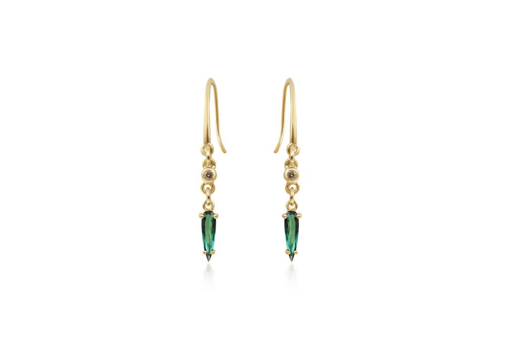 Flora Bhattachary Mahal Green Tourmaline Earrings, 2022 14 carat gold, champagne diamond, traceable Brazilian tourmaline pear Total carat: 1.52