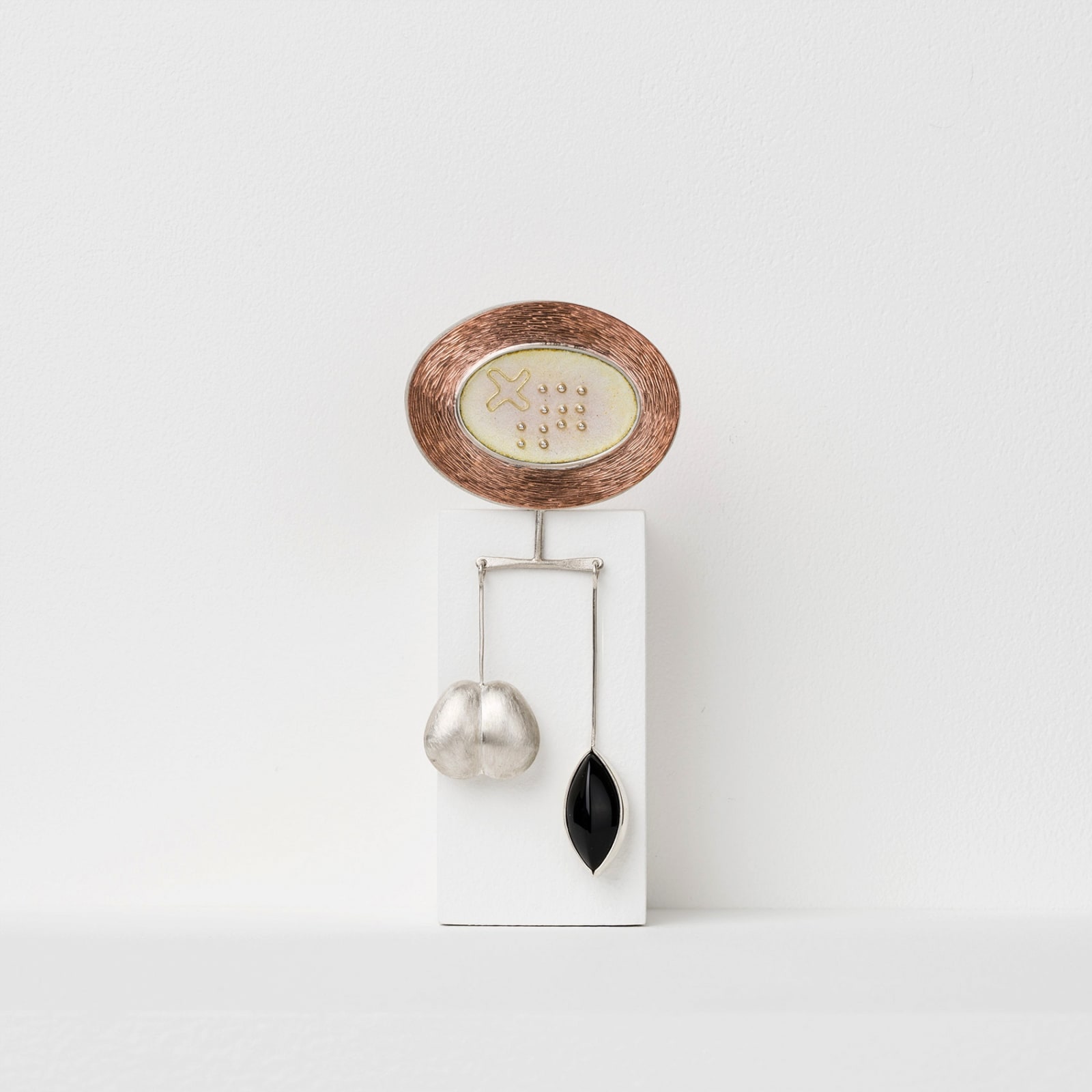 Ieva Jankovska, Exobum Brooch