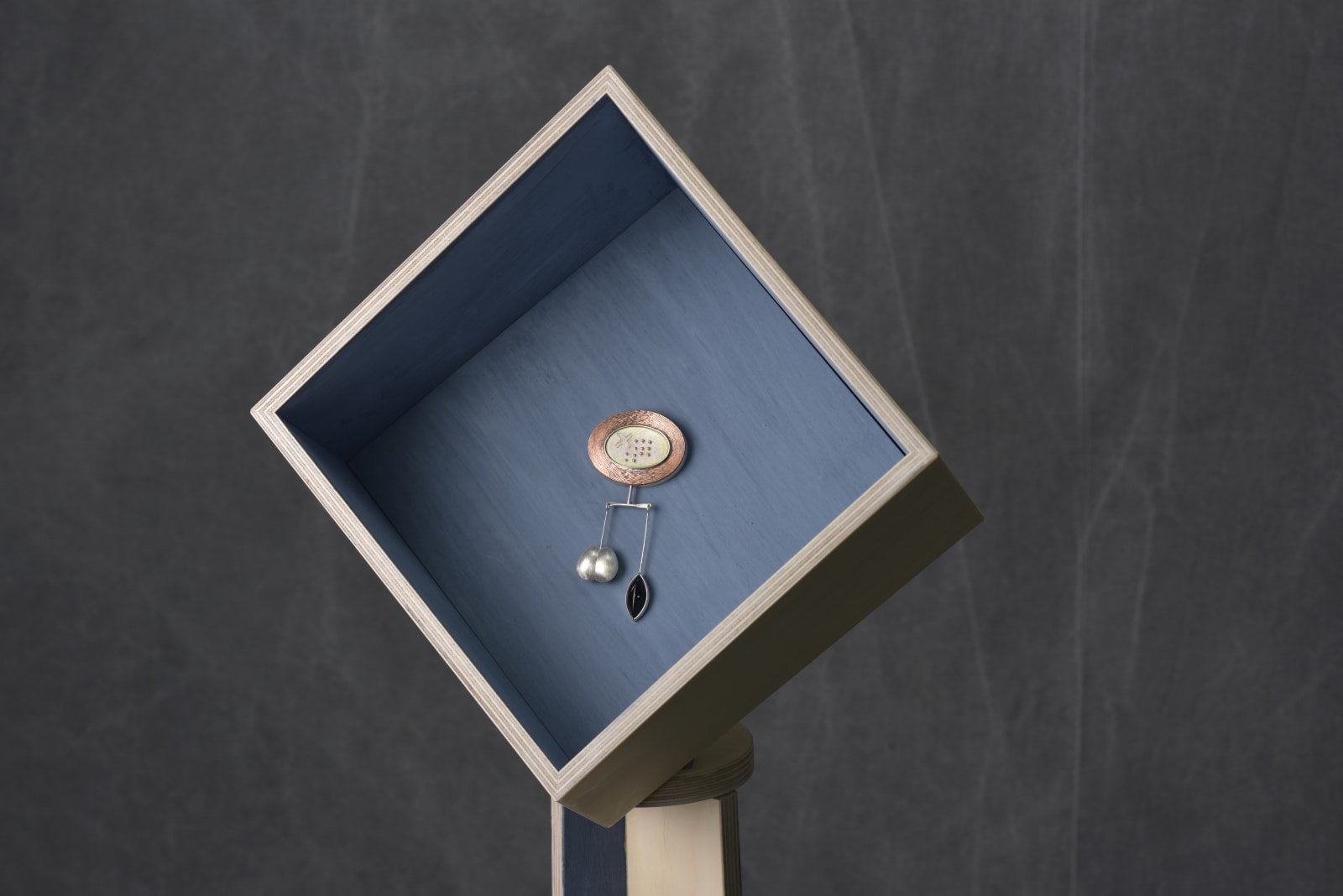 Ieva Jankovska, Exobum Brooch