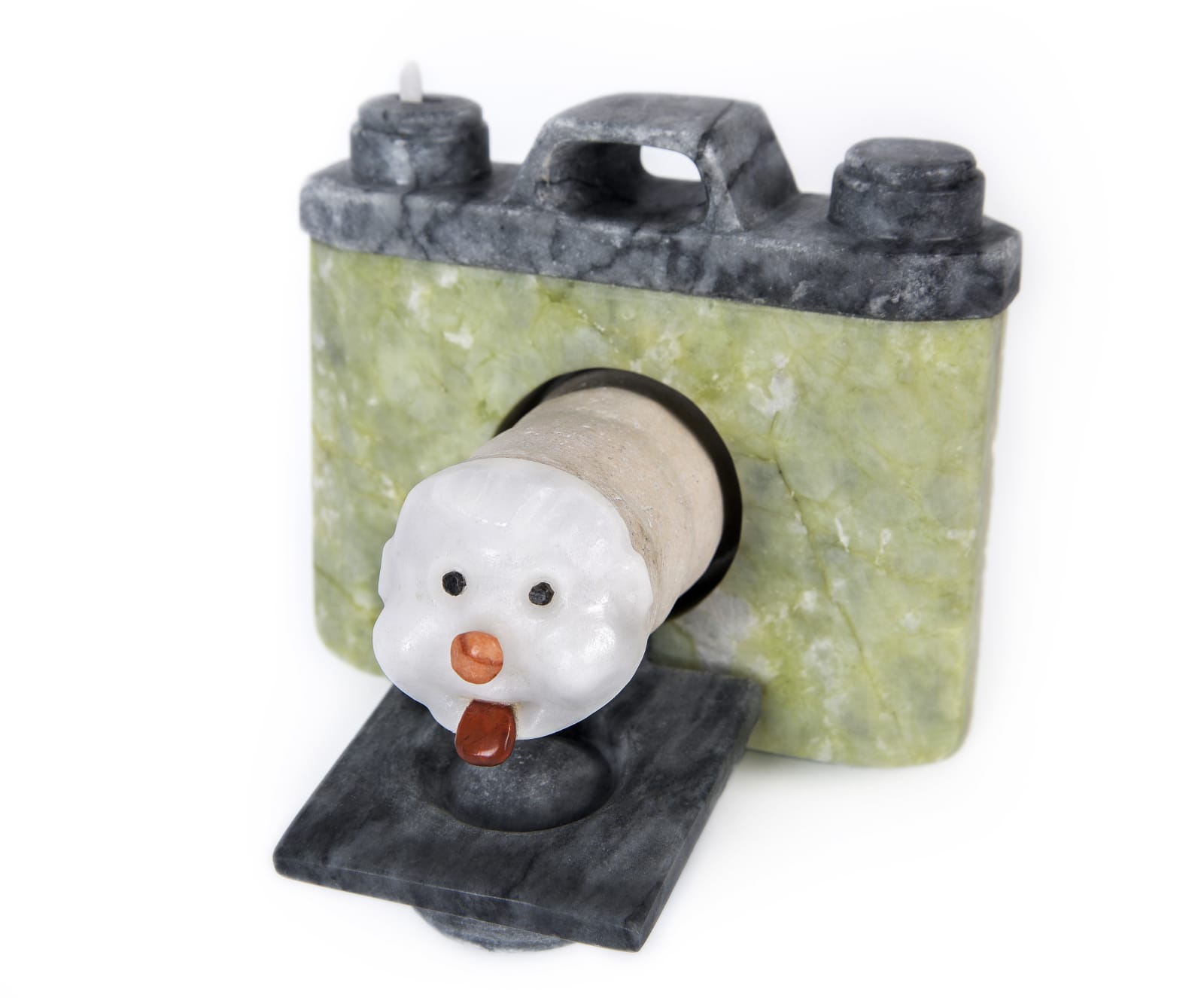 Juan Miguel Quiñones, Cámara