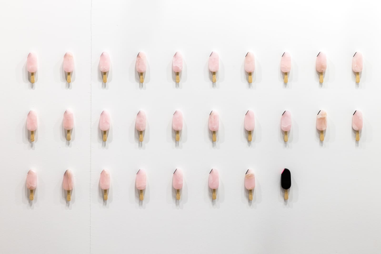 Juan Miguel Quiñones, Helado Rosa (Pink Ice Cream), 2023