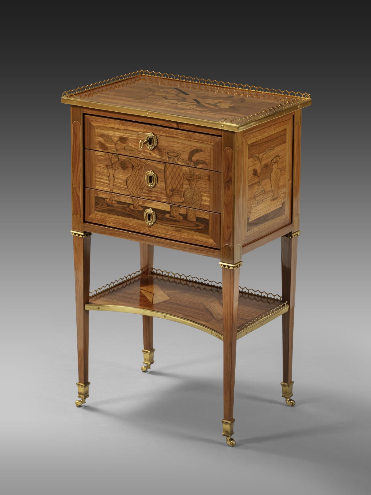 Charles Topino (1742-1803), Table chiffonnière , 18 ème
