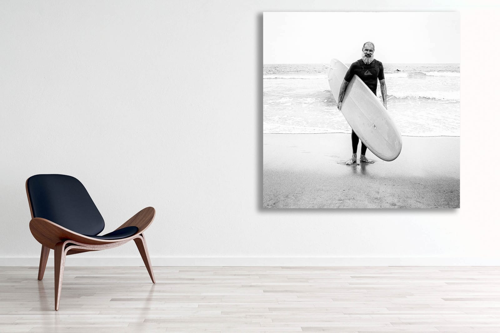 LA Surfer