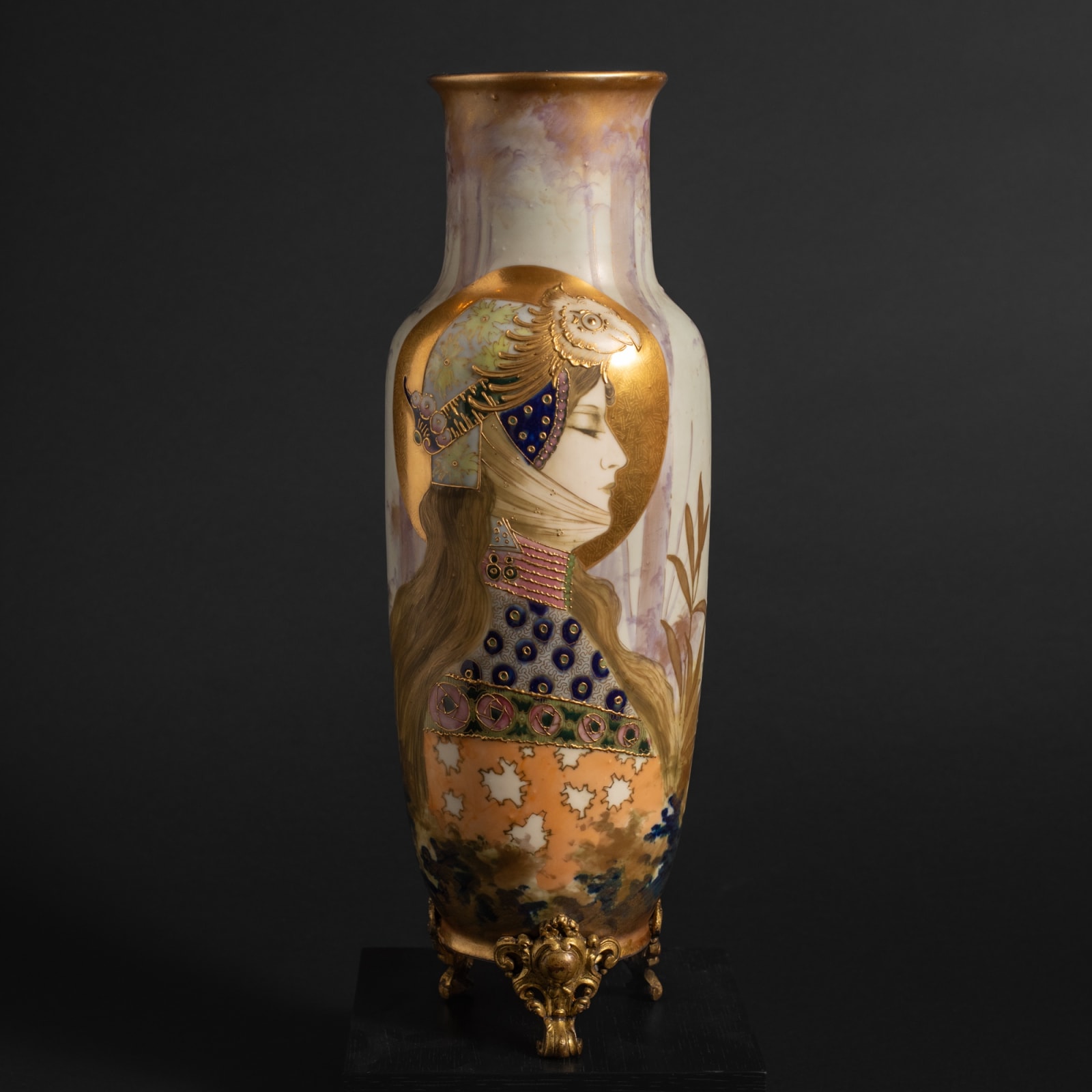 Amphora, Portrait Vase: Allegory of Germany, 1899-1900 | Galerie Fledermaus
