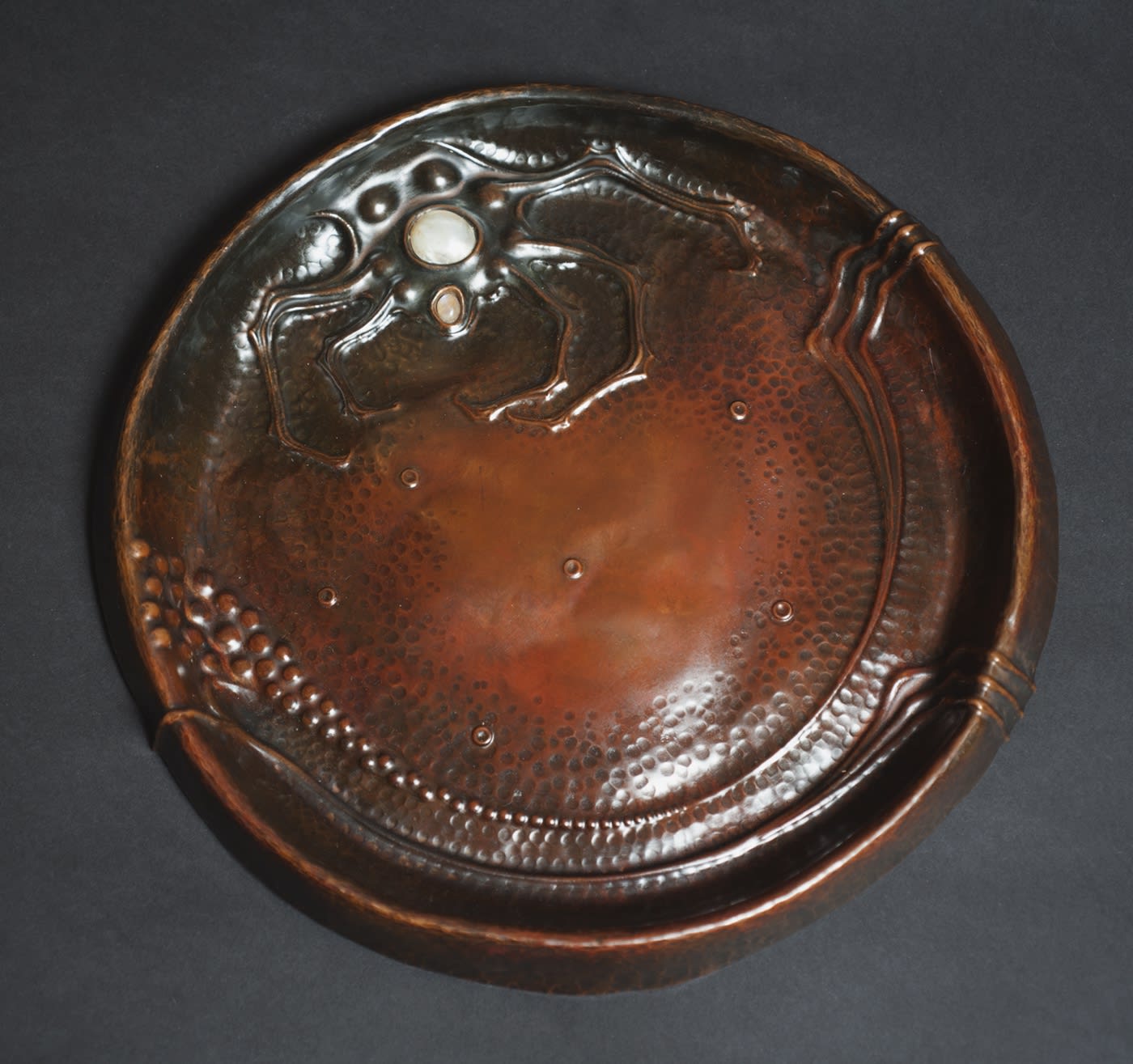 Ludwig Karl Maria Vierthaler, Spider Crab & Octopus Charger,  1906