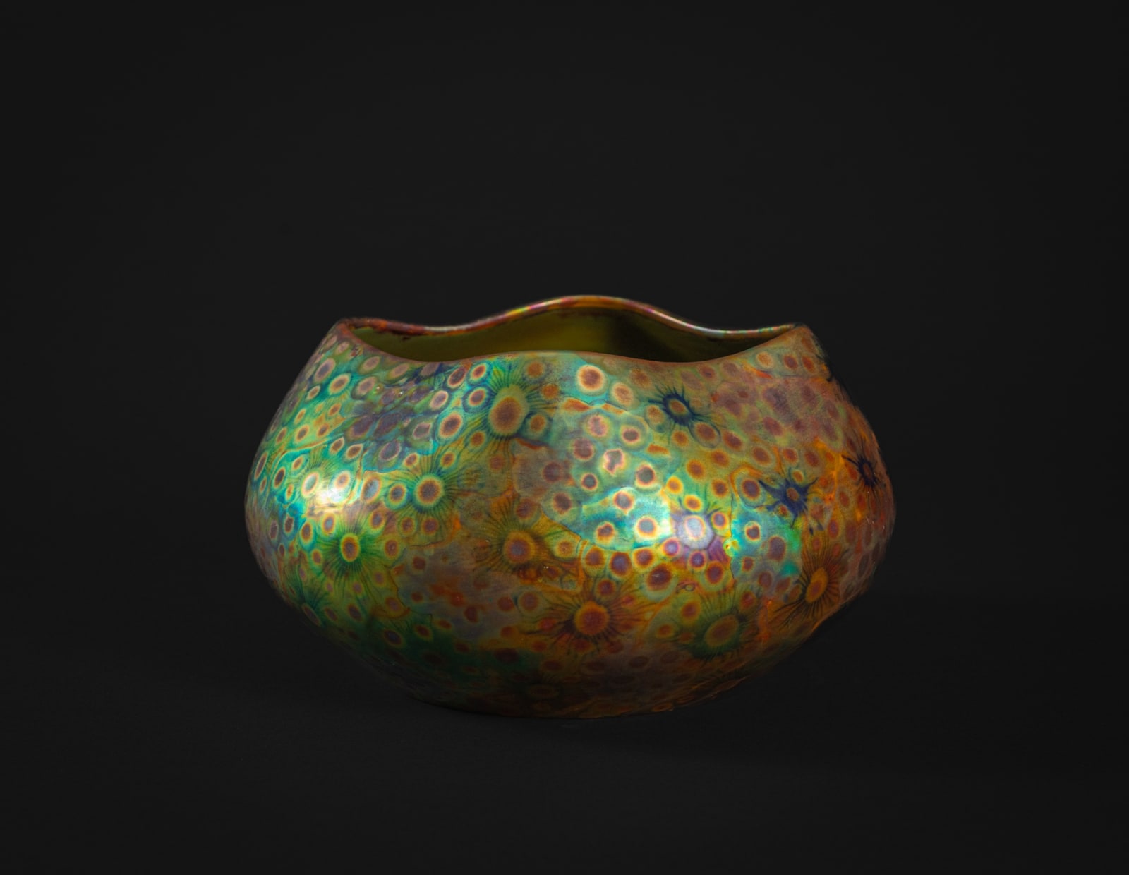 Zsolnay Pecs, Organism Bowl,  1900