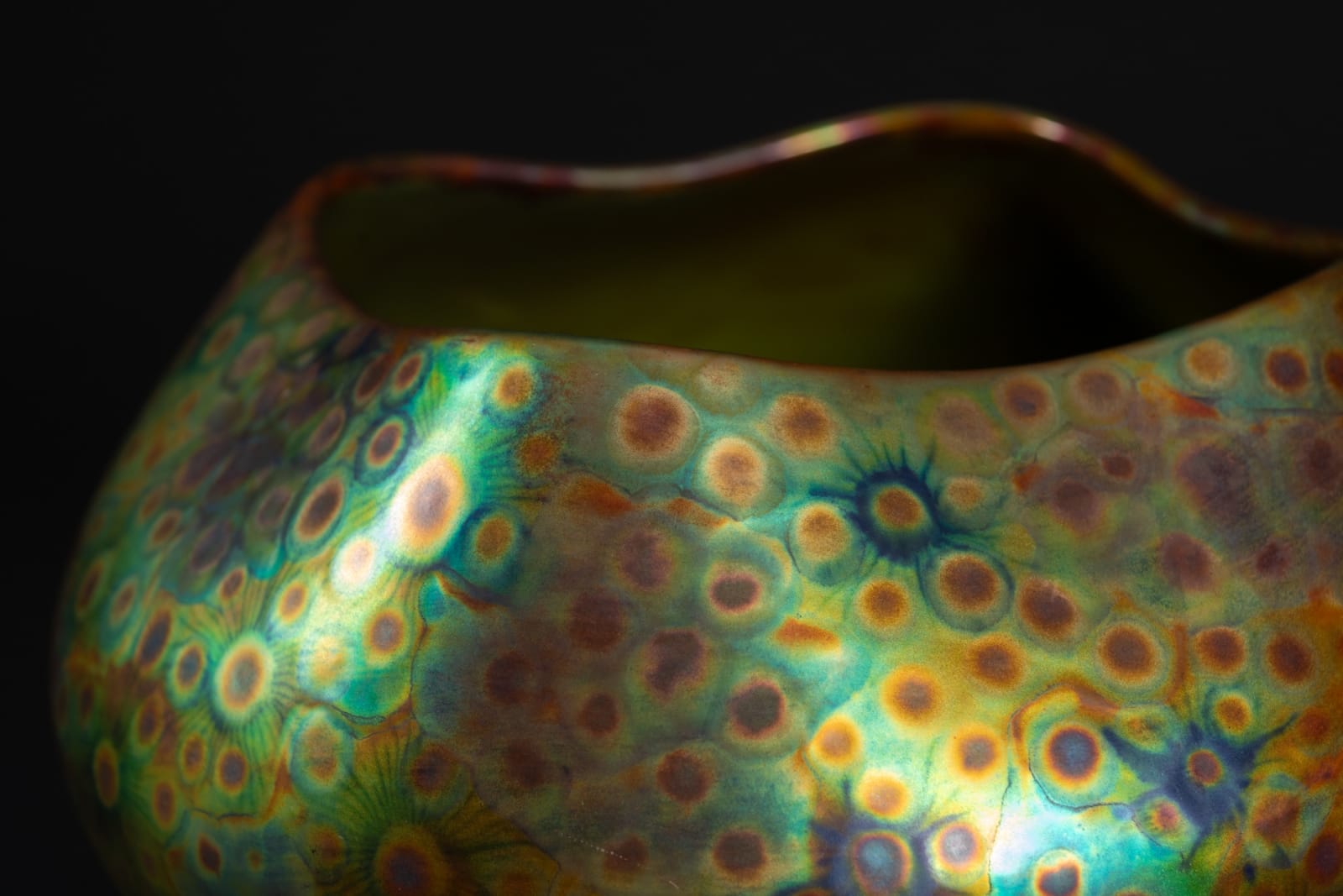 Zsolnay Pecs, Organism Bowl,  1900