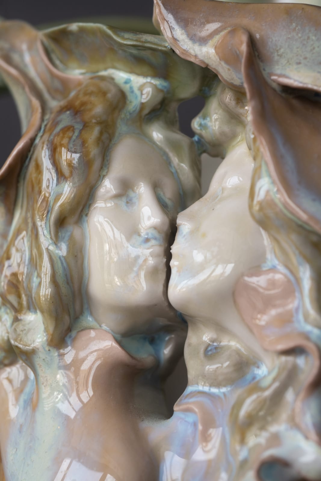 Königliche Porzellan-Manufaktur [KPM], The Kiss,  1899