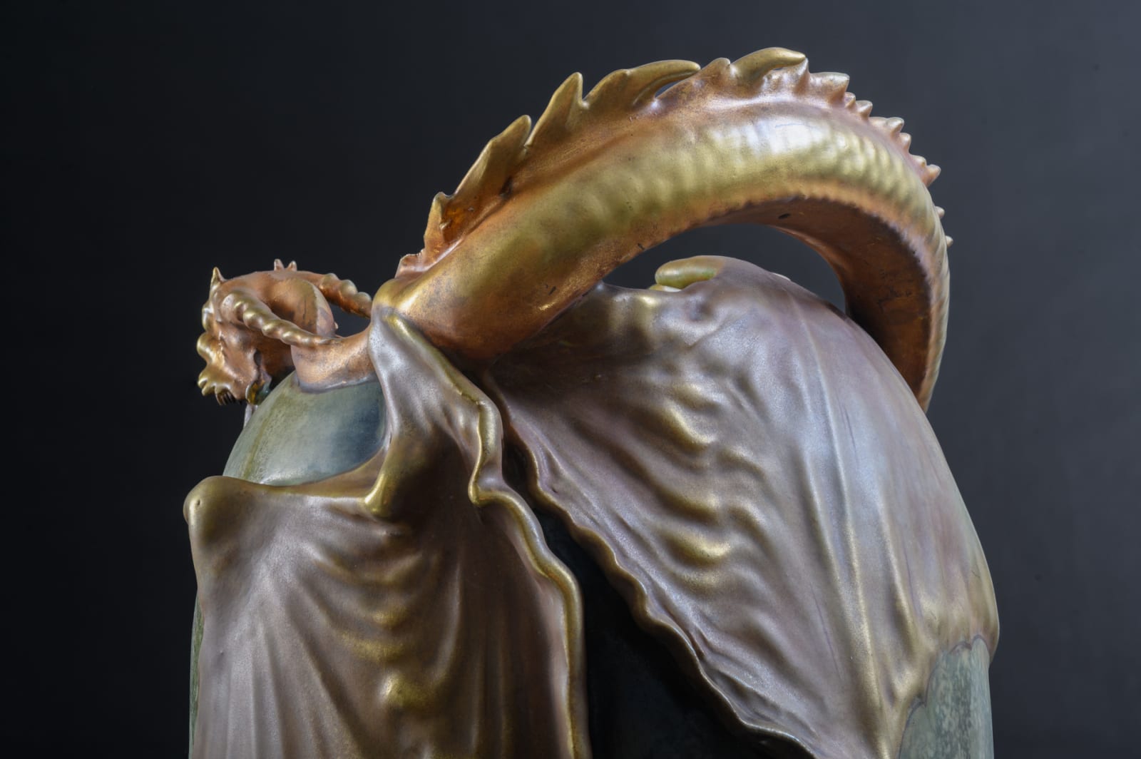 Amphora, Eastern Dragon,  1899-1900